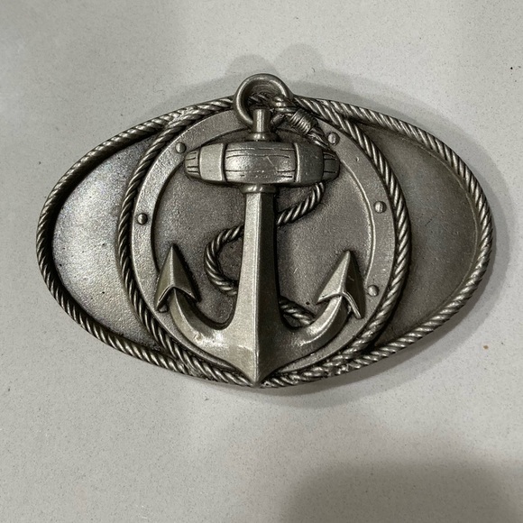 Pure Pewter Buckle - Picture 1 of 5